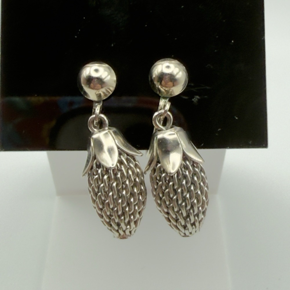 Silver Tone Mesh Acorn Clip On Earrings Vintage 1960s Mid Century Retro Estate